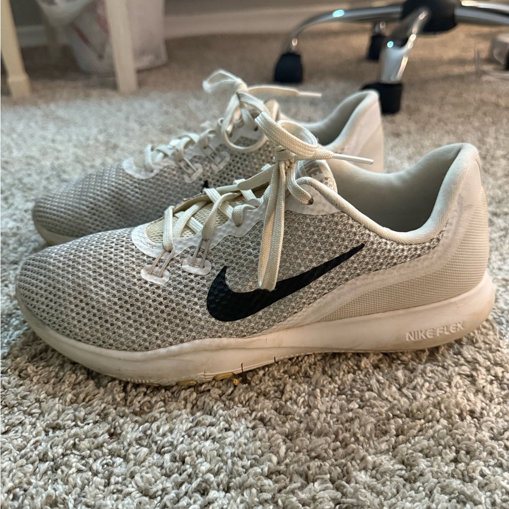 Nike Flex Trainer 7
